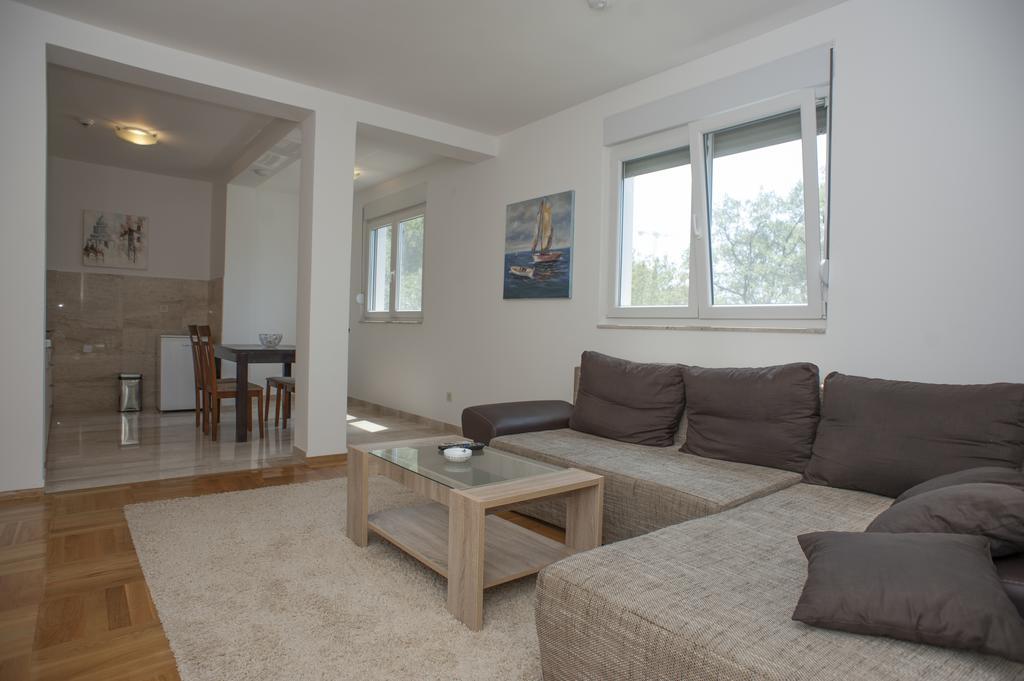 Simonovic Appartement *